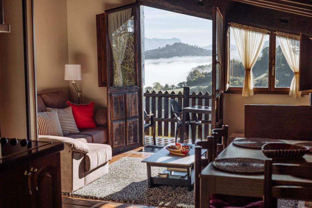 Apartamentos El Coritu Nieda Luaran gambar