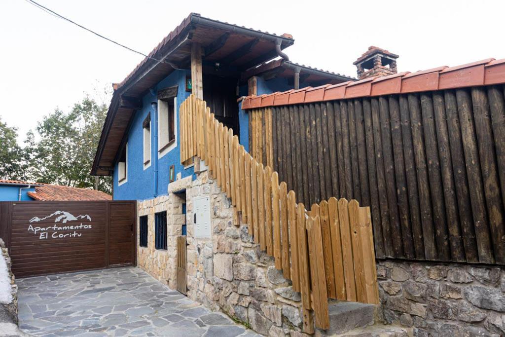 Apartamentos El Coritu Nieda Luaran gambar