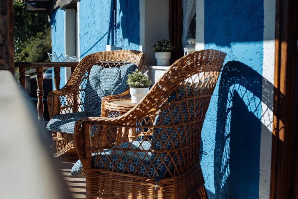 Apartamentos El Coritu Nieda Luaran gambar