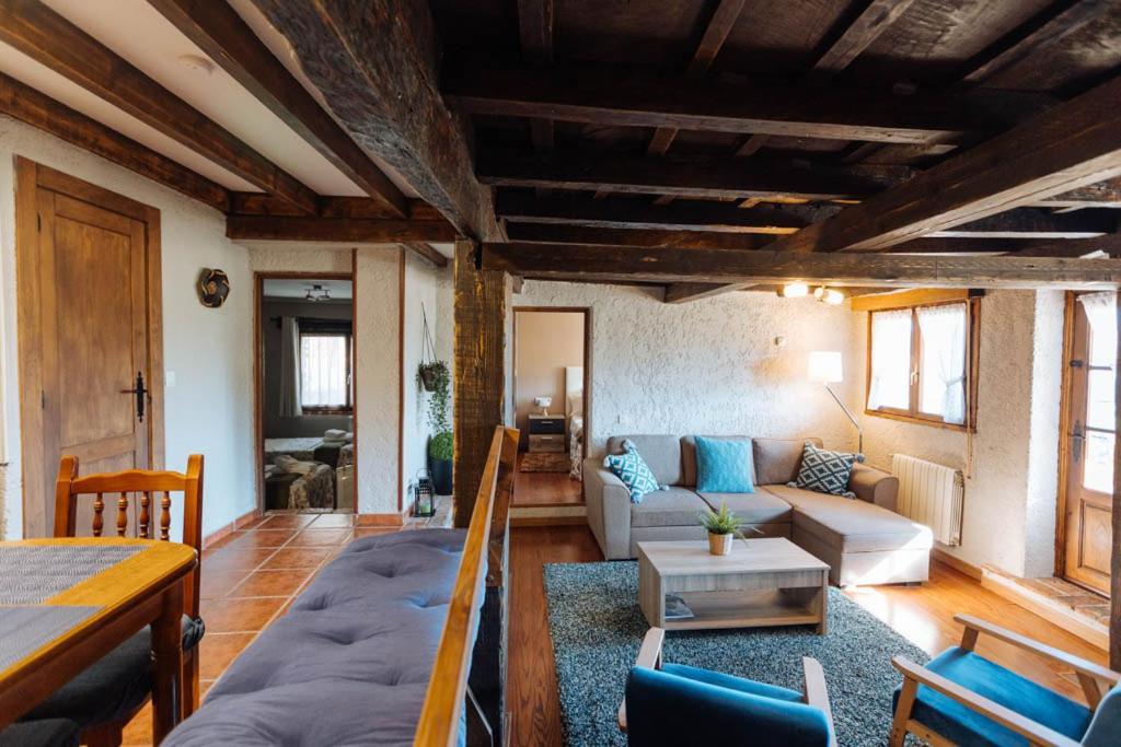 Apartamentos El Coritu Nieda Luaran gambar